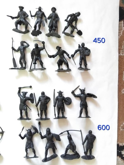 Солдатики дзи    .