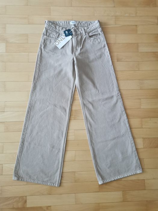 Stylowe spodnie jeansowe marki Only