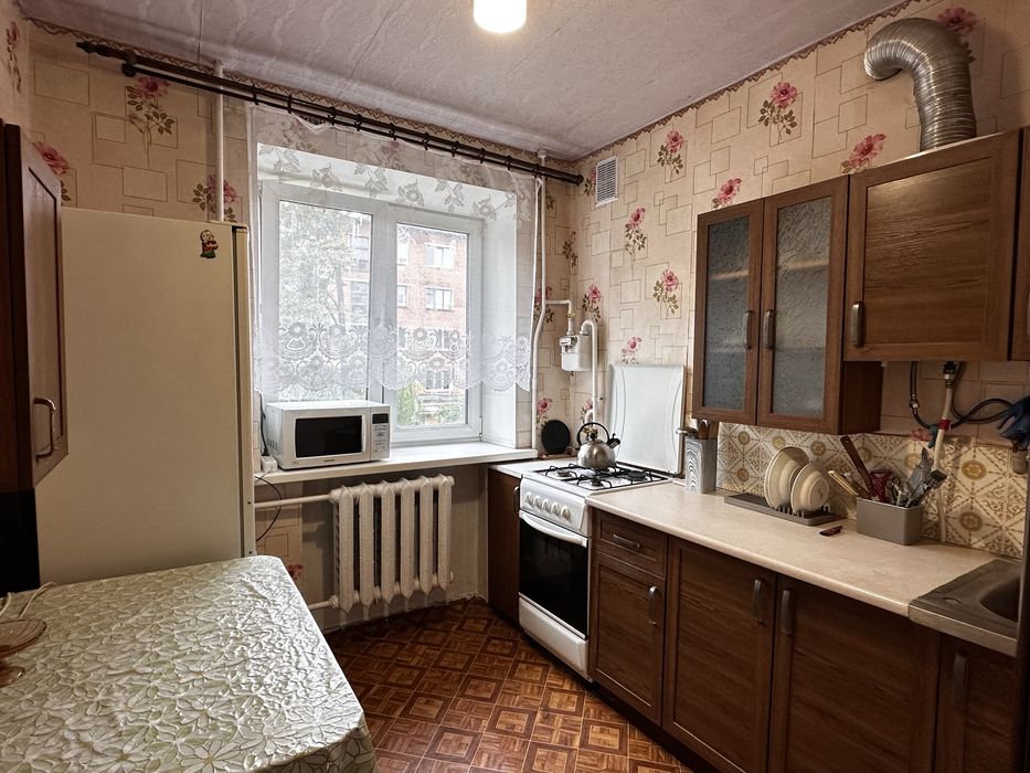 Здаю 1 кімнатну на масиві