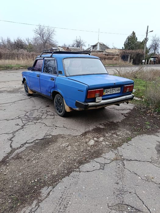 Продам 2105 газ/бензин на полном ходу.