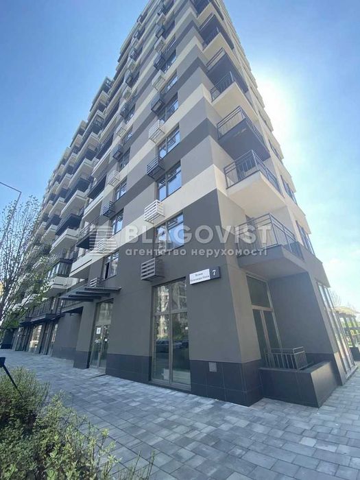 Варшавський-2 Подільський 2к квартира на Олександра Олеся 7