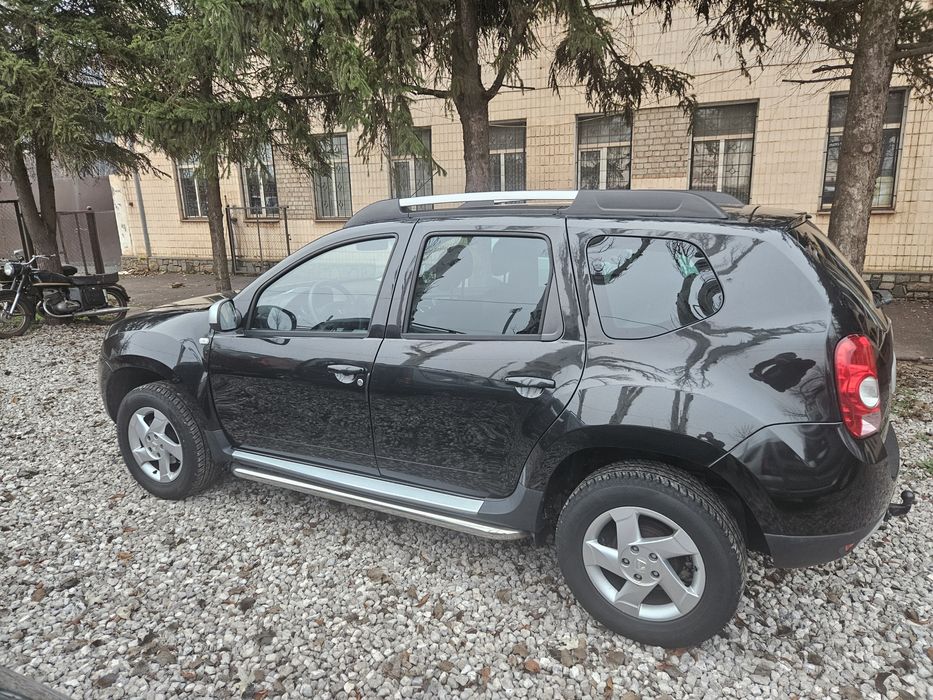 Продам Dacia Duster Laureat