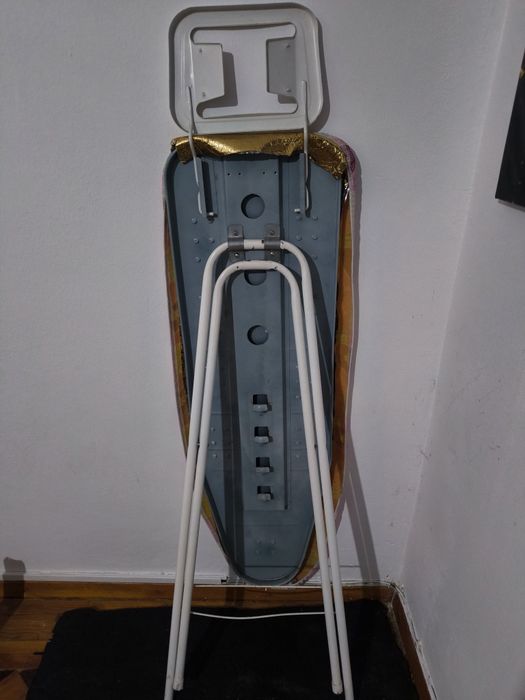 Tábua de engomar434368757242286081