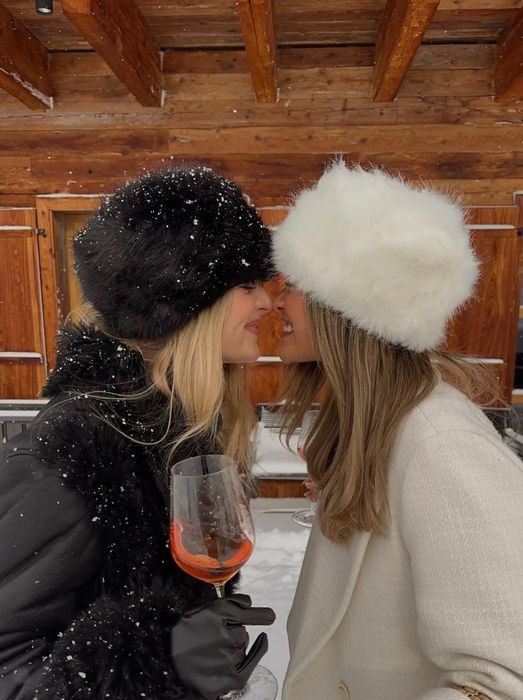 хутряна Шапка зимова еко песець знижка в подарунок залишилися 2ш!