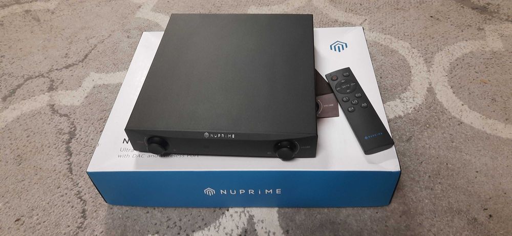 Wzmacniacz stereo NuPrime IDA-8, stan b.dobry