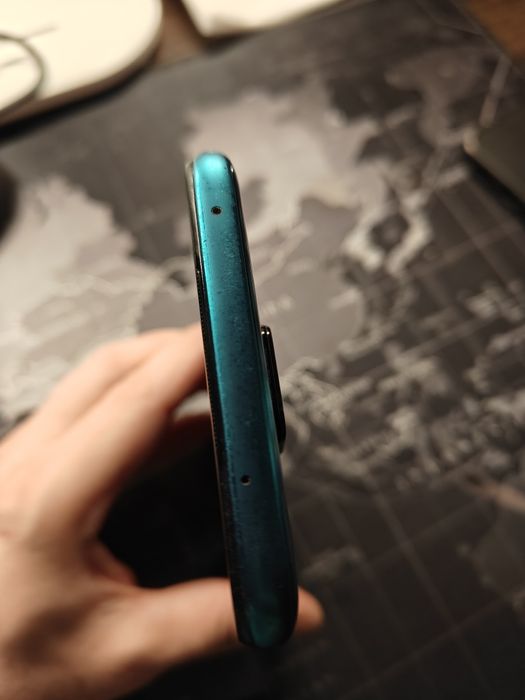 Смартфон Xiaomi Redmi Note 9 Pro 6/64Gb