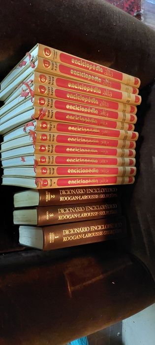 3 enciclopédias - 22 volumes