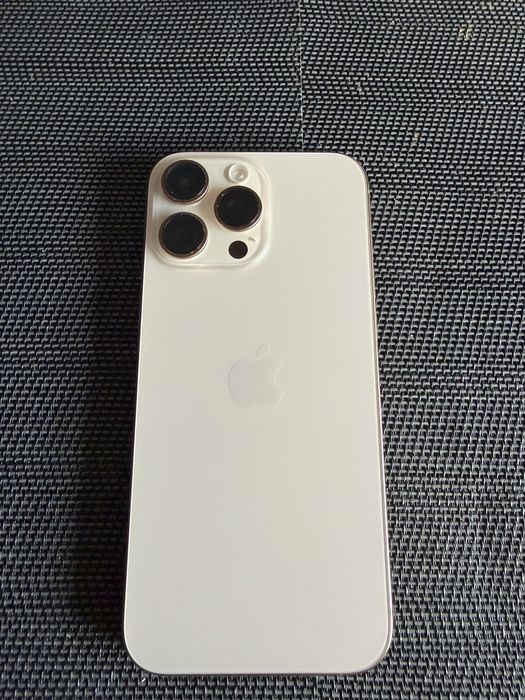 Iphone 16 Pro max Gold 256GB