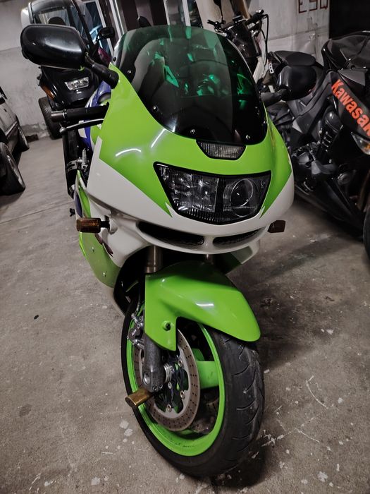 Kawasaki Ninja ZX9R Original Coleção Aceita-se Troca, Veja a descrição
