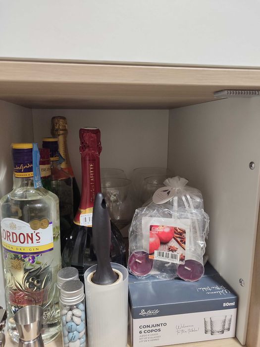 Móvel de Cozinha ou Sala