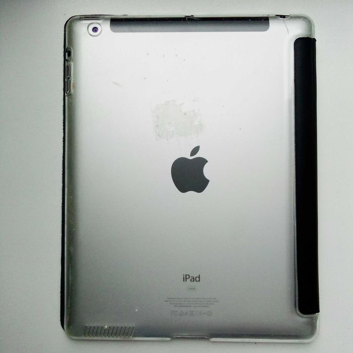 Планшет Apple iPad на запчастини + кабель USB