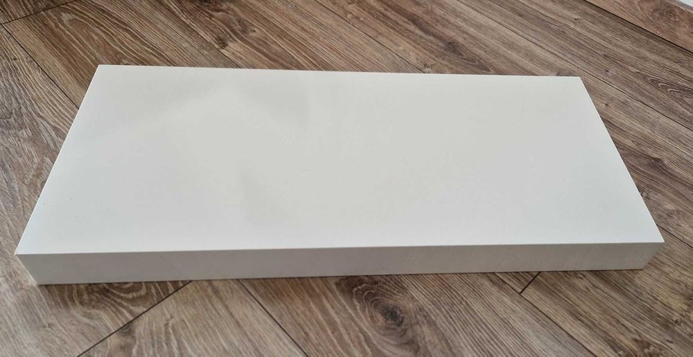 półka ścienna Ikea Lack 60cm x 26cm biała połysk
