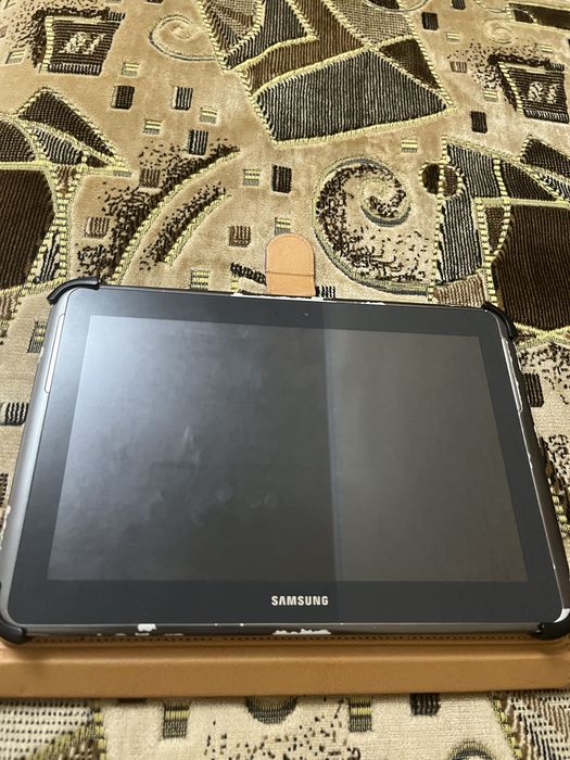 Планшет Samsung galaxy note 10.1