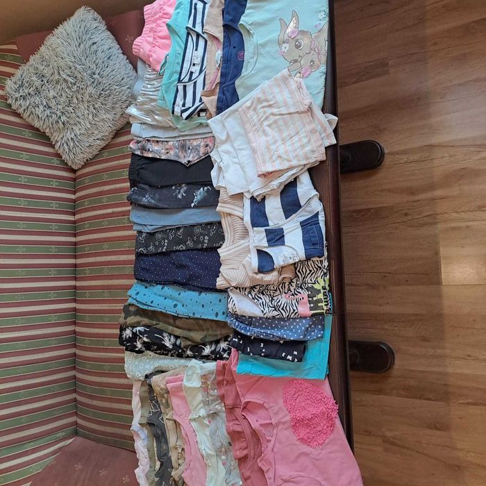 Komplet ubrań na lato dla dziewczynki r. 140/146