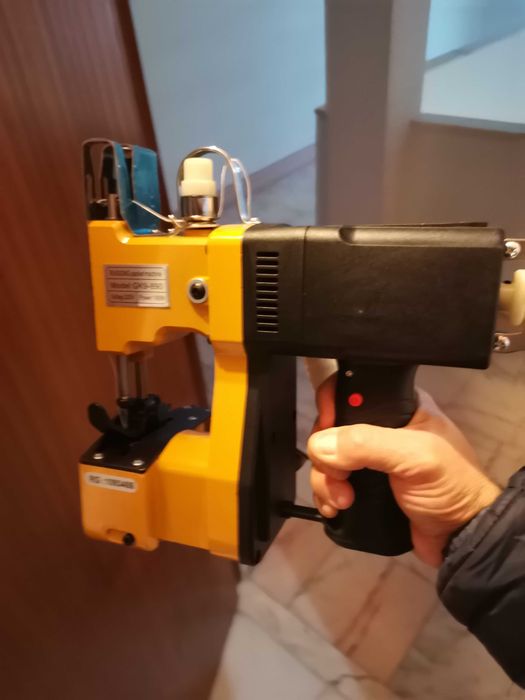 Máquina elétrica NOVA para coser sacos diversos