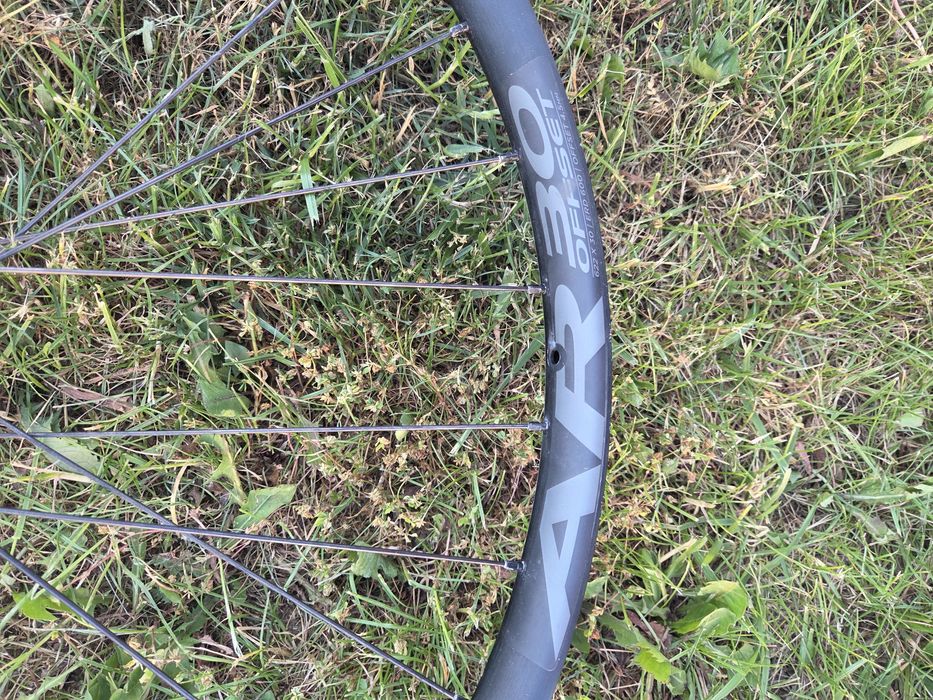 Tylne koło rowerowe Raceface AR 30 ZEPSUTA PIASTA!