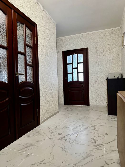 Красива 4-кімнатна з РЕМОНТОМ! Гарне планування! Найкращий район! A11