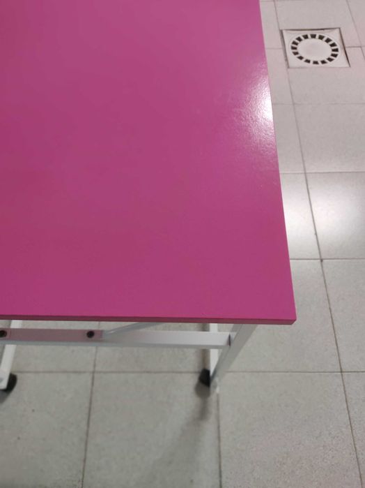 Secretária de criança