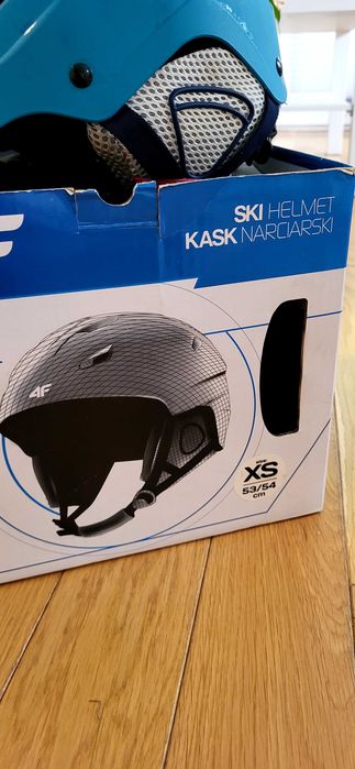 Kask narciarski 4f 53/54