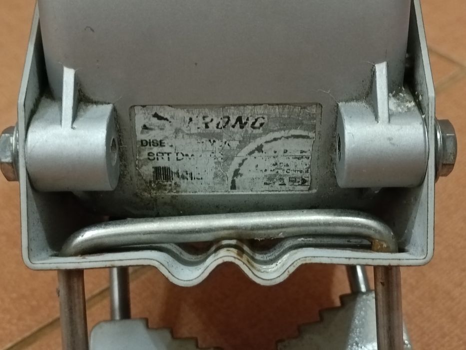 Мотопідвіс - дисек - позиционер STRONG SRT DM 2100