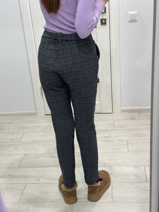 Сірі теплі штани в клітинку, класичні жіночі штани, талія регулюється