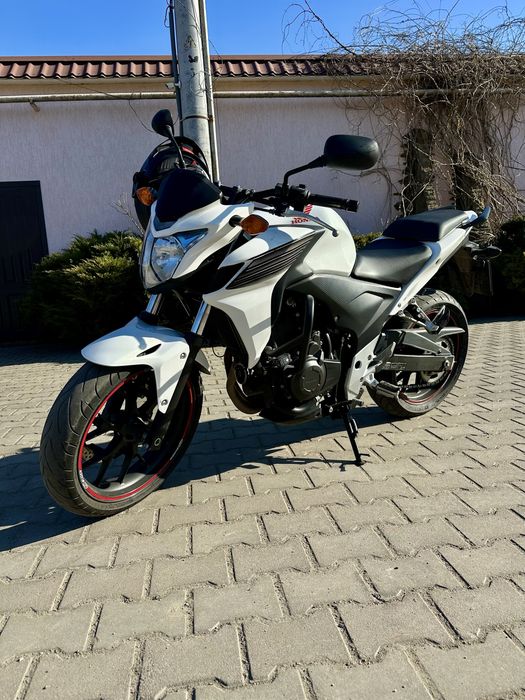 Honda CB 400 F 2013