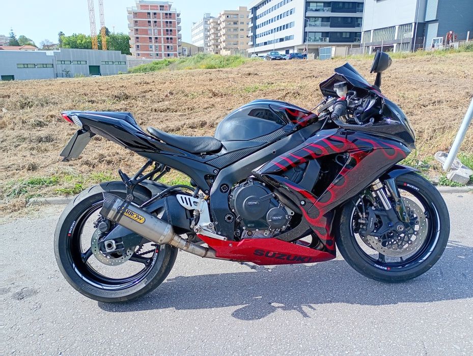 Suzuki GSXR 600 k8/ credito/garantia