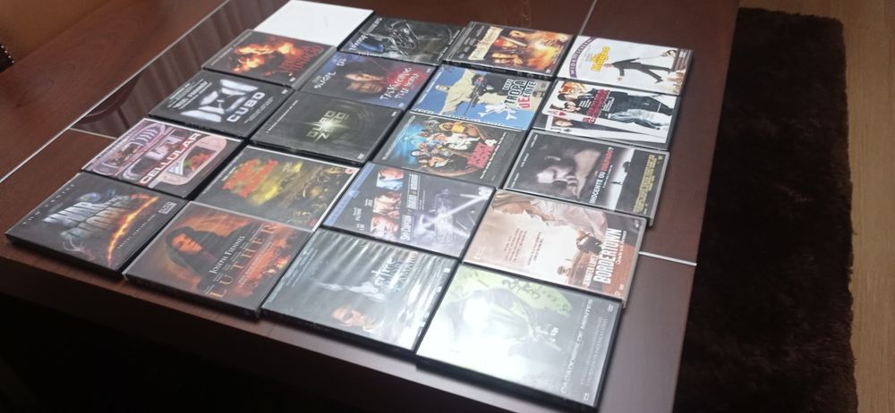 20 Filmes DVD em boas codiçoes