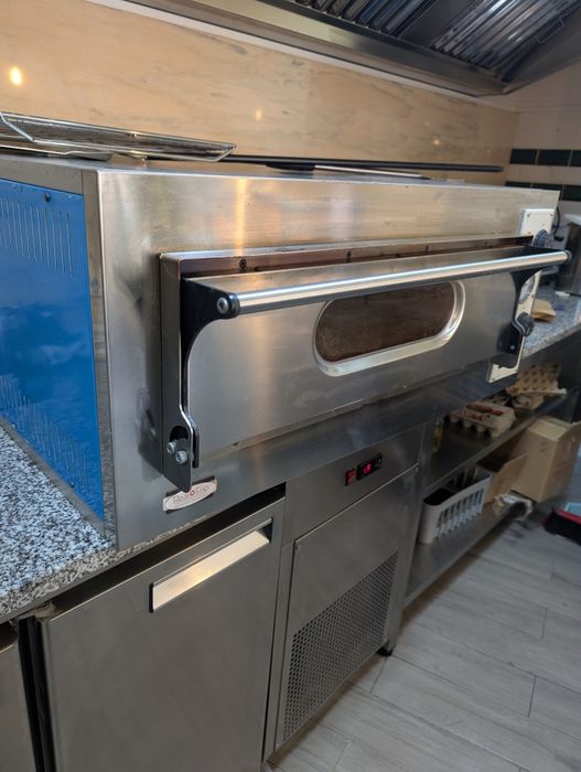 Forno para pizzas e pão