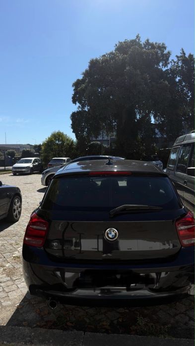 F20 116d sport como novo