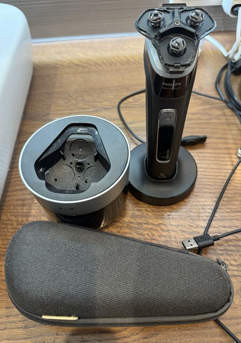 Golarka PHILIPS Seria i9000 Prestige XP9200