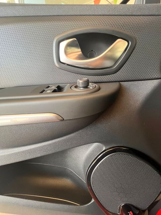 Renault Clio 0.9 TCE Limited NACIONAL 1 dono