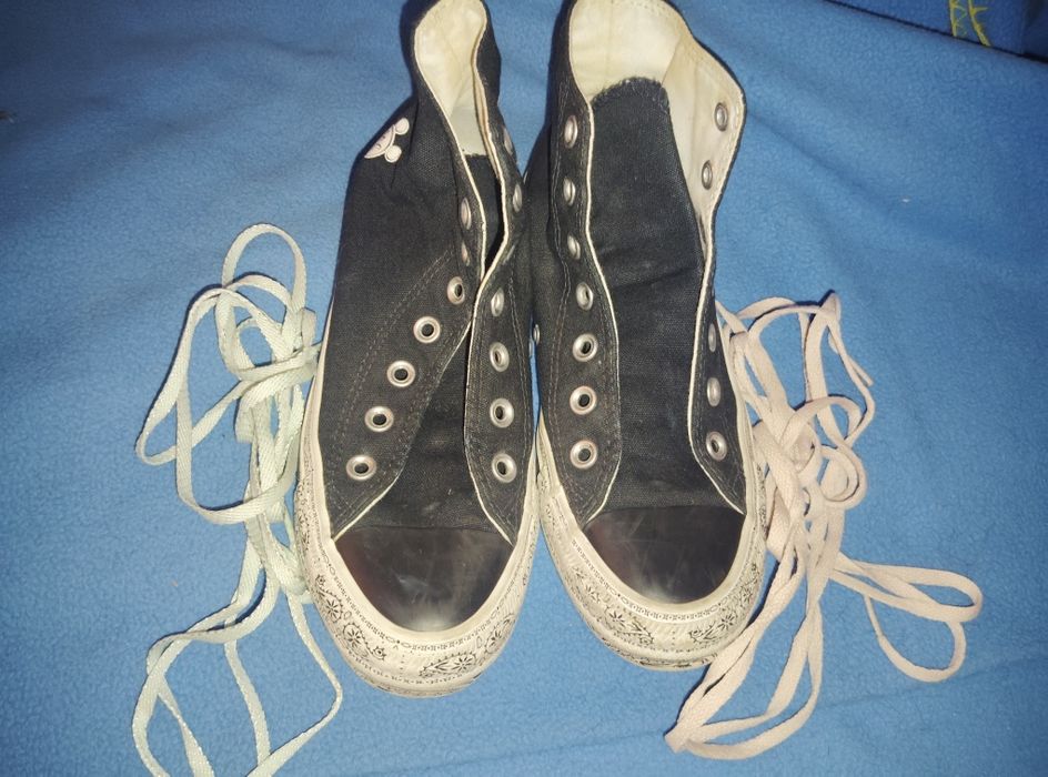 Sapatilhas Marca Converse All Star Usados