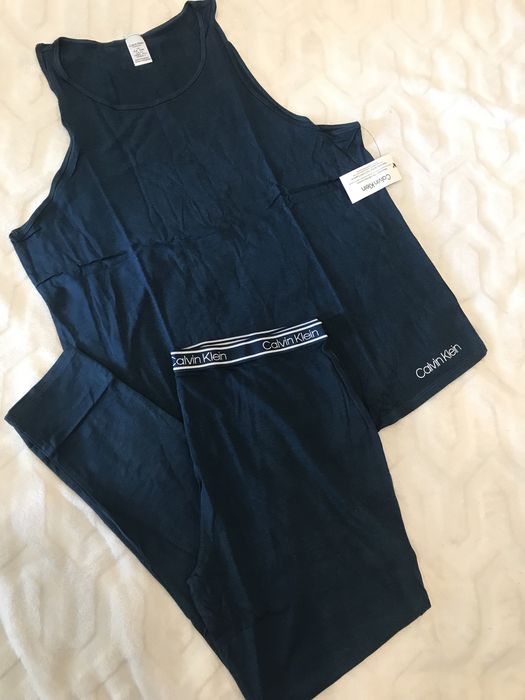 Продам жіночий домашній комплект Calvin Klein