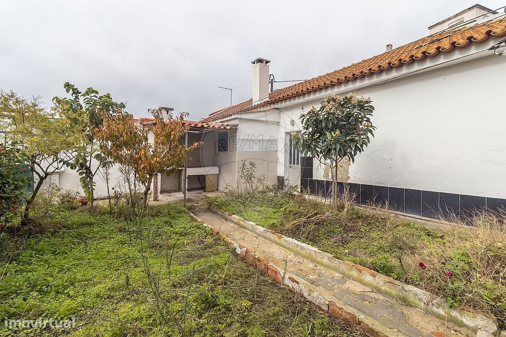 Moradia T2 para venda