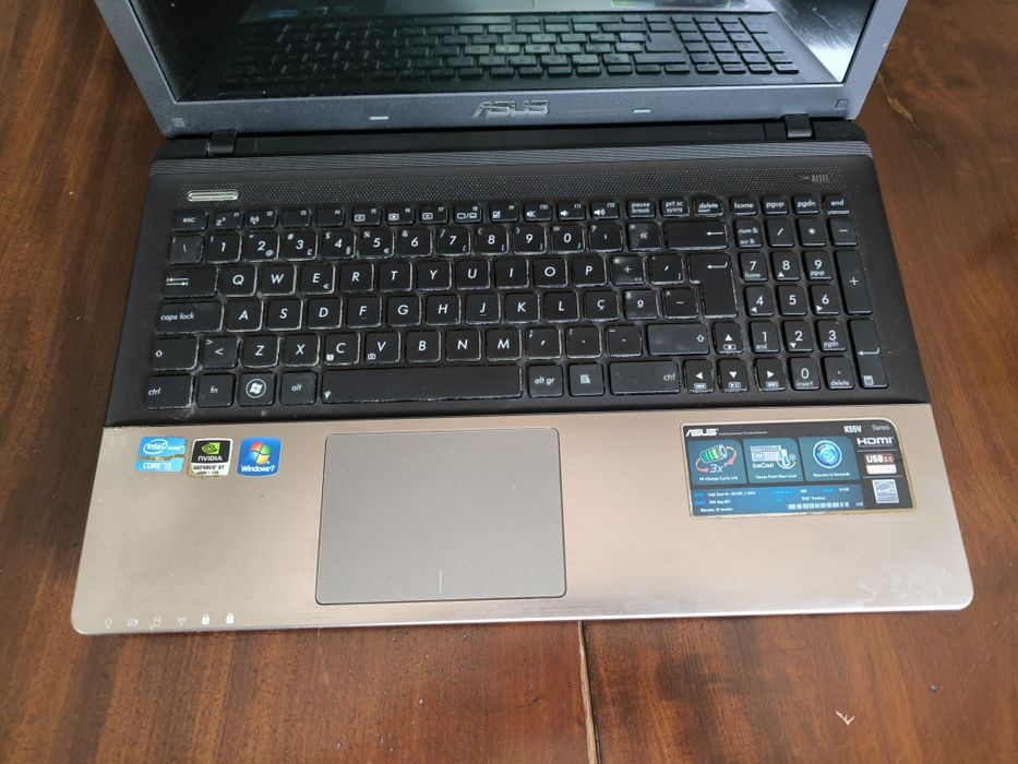 ASUS K55V Laptop with Intel Core I5 and DVD Drive (Fully Functional)64752311495939120
