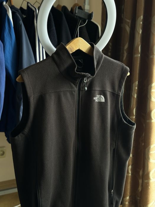 Флісова безрукавка The North Face