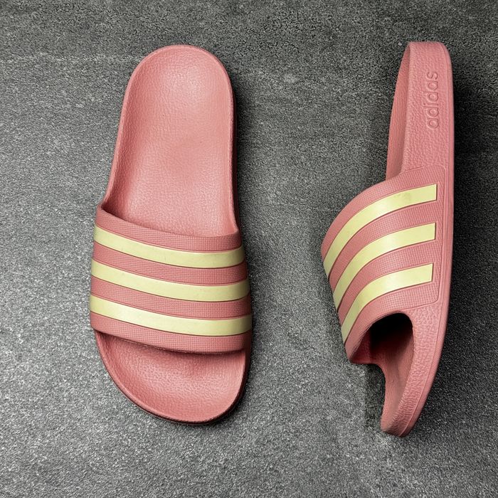 Тапочки шльопанці пантолети  адідас Adidas Adilette ОРИГІНАЛ 100%