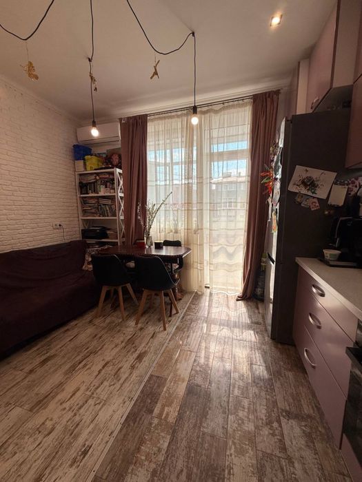 Продаж квартири під програми!!