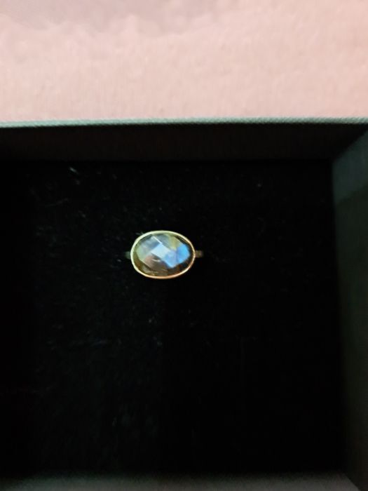 Anel em prata com labradorite