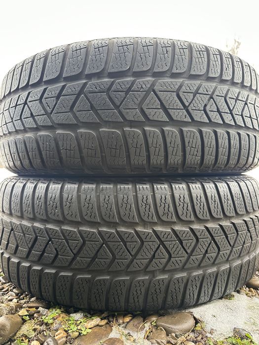 215/55/17 Pirelli Sottozero 3