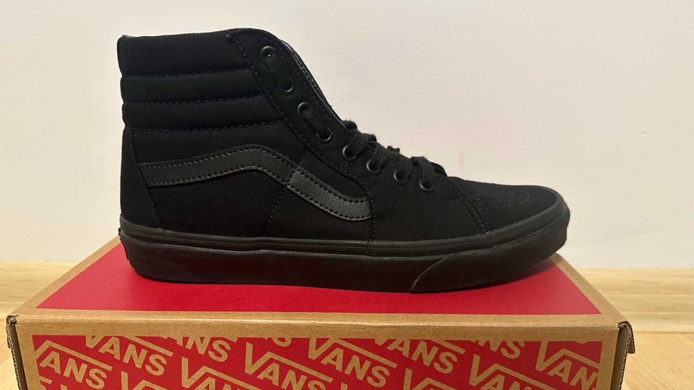 Nowe Vans Sneakersy Sk8-Hi - cena do negocjacji!