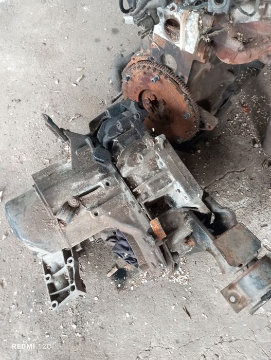 Motor Volvo 440  1.7
