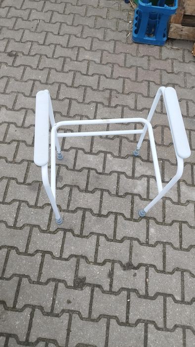 Chodzik ,balkonik, podpórka