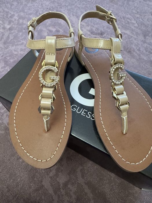 Босоніжки G by Guess  US 7,5