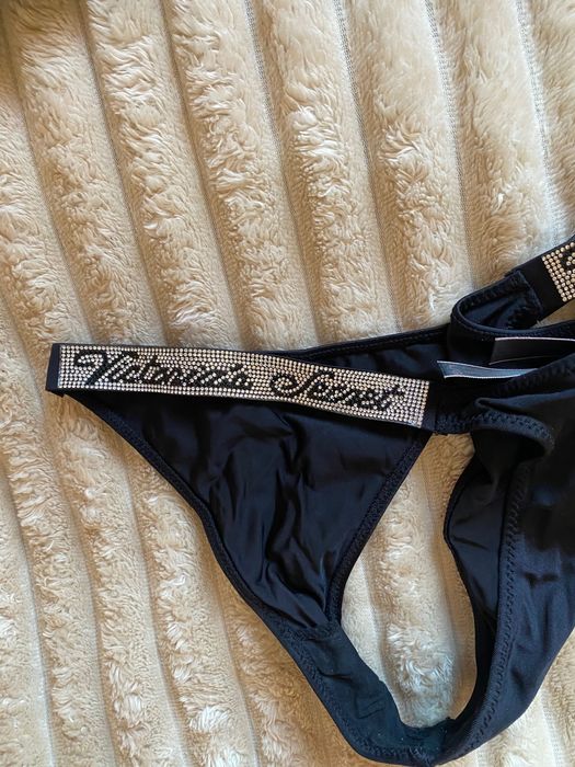 Купальник в стилі Vs