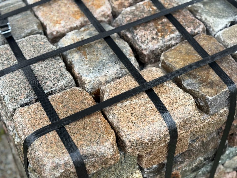 Kostka brukowa granitowa z licem 15/17 kolor