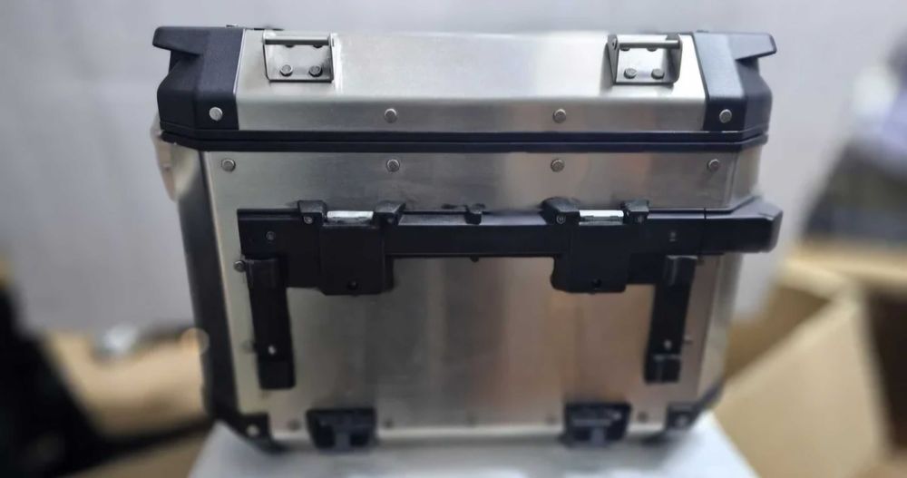 Malas Givi Outback 48+37 litros