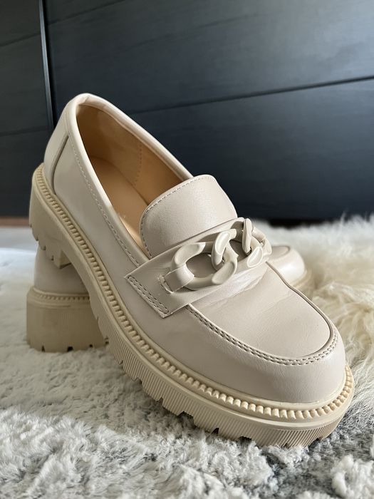 Mokasyny z ozdobną klamrą * seastar * Rozmiar 37