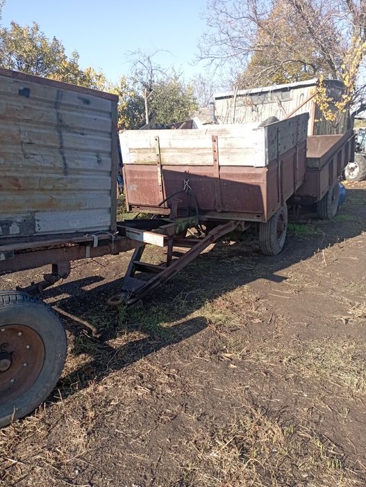 Одноосний причеп до трактора